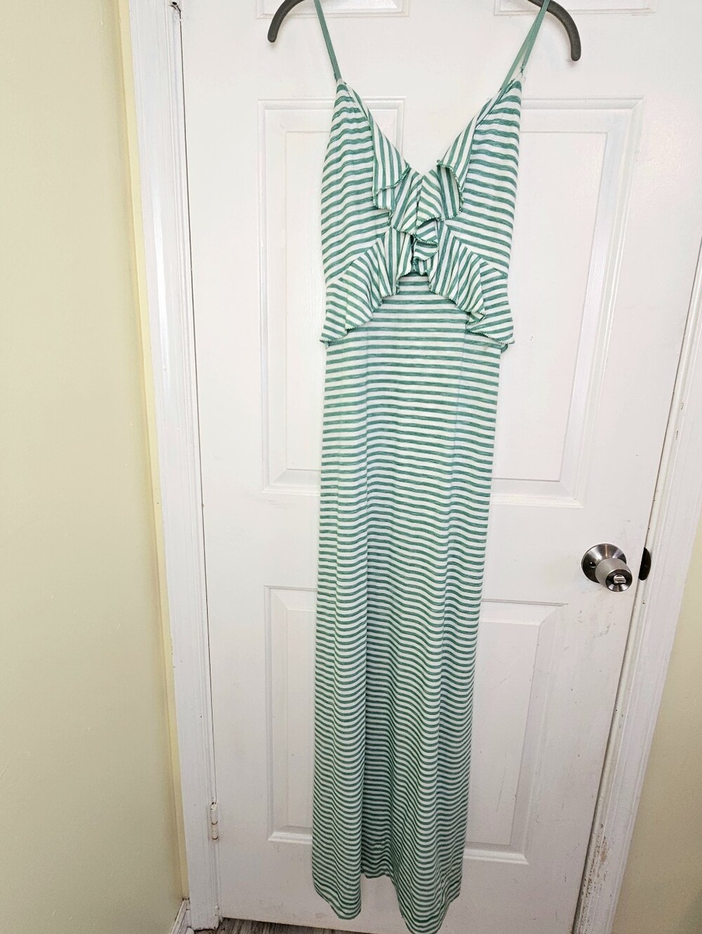 Max Studio Butter Soft Ruffle Maxi Dress (Flaw)